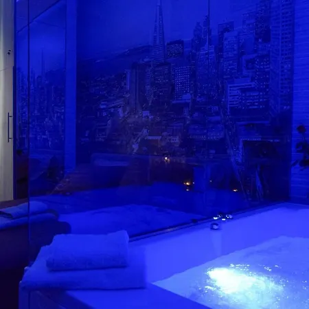 Nephele Luxury *