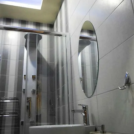 Nephele Luxury Apartment *